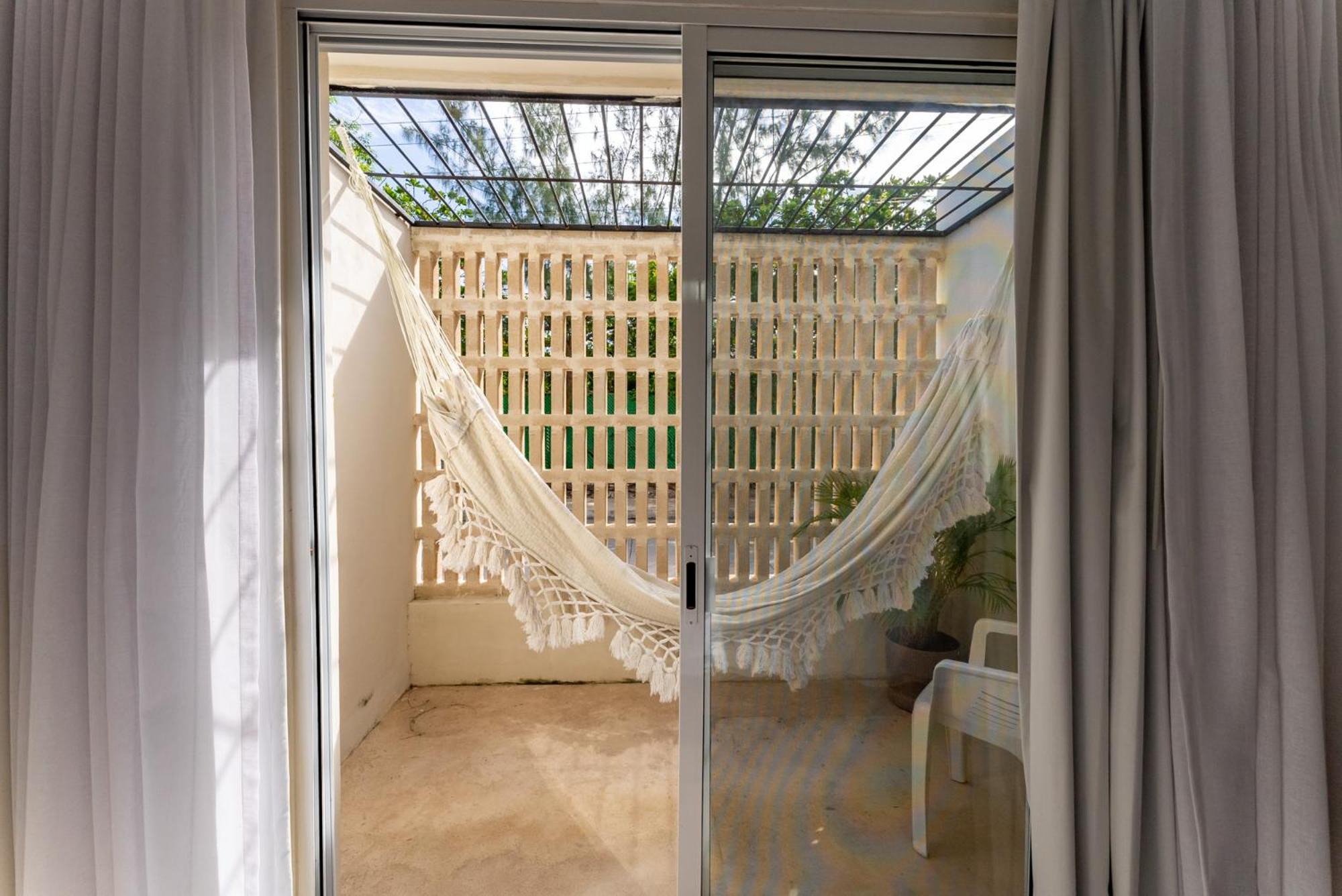 Bed Away Studios Cancun Luaran gambar